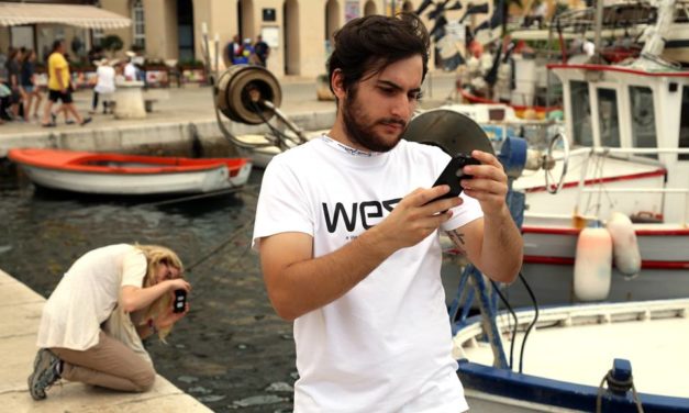 Upišite besplatni internetski tečaj mobilnog novinarstva
