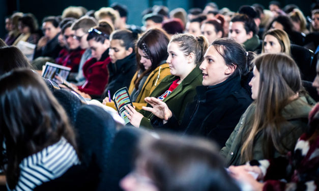 Više od 200 osnovnoškolaca, srednjoškolaca i profesora praznike provodi u kinu Tuškanac