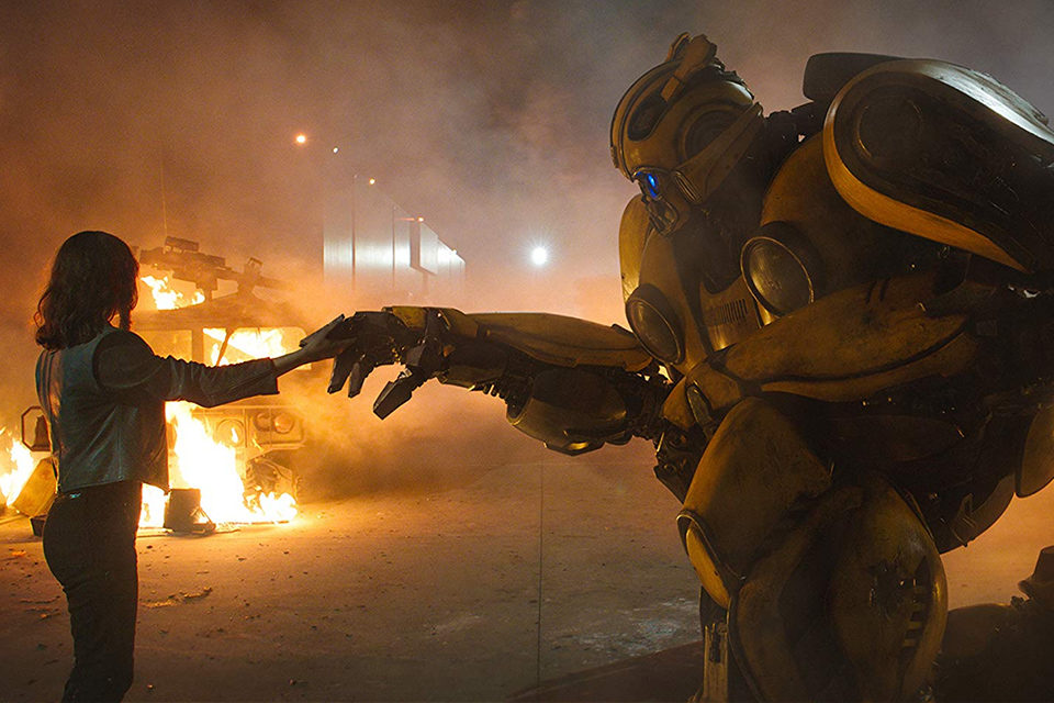 BumbleBee: priča o Transformerima puna akcije, ali i emocija