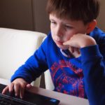 Je li to šala ili zlostavljanje? Odgovori na pitanja o cyberbullyingu