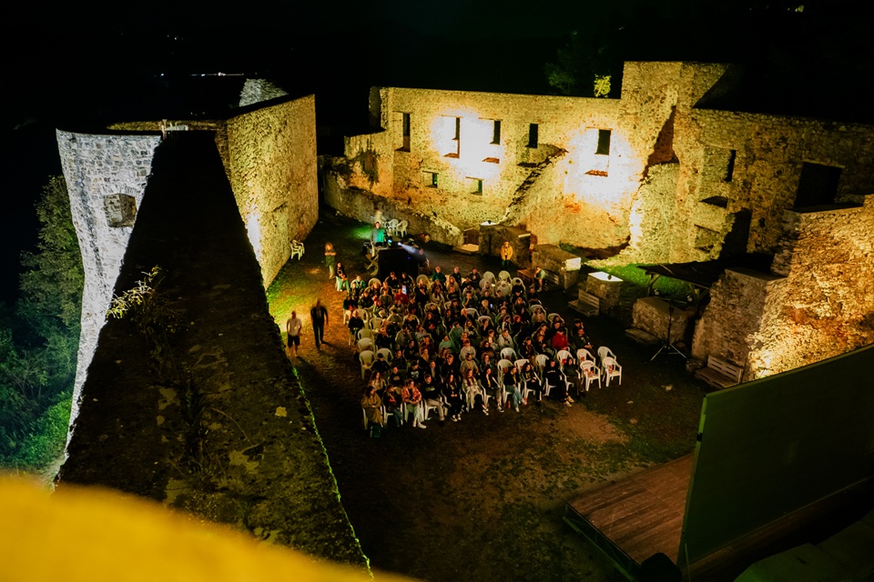 Besplatne filmske projekcije na različitim lokacijama u Karlovcu