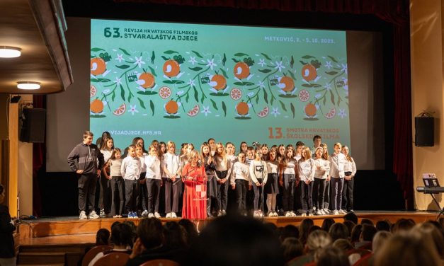 Revija i Smotra u Metkoviću, s filmovima dostupnima i online