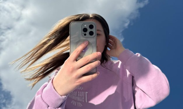 Mentalno zdravlje mladih između ekrana i stvarnosti