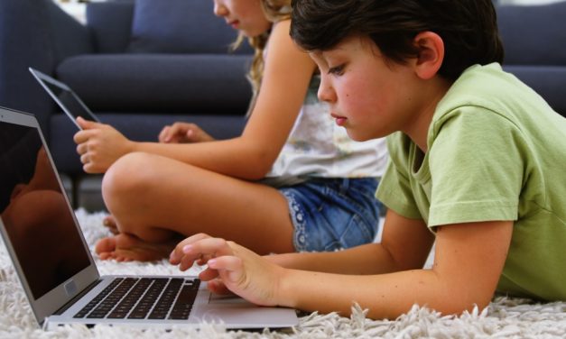 Roditeljstvo i digitalna ravnoteža – Politike po mjeri djece i roditelja