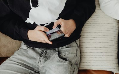 Europska komisija pokrenula istragu protiv Snapchata zbog zaštite maloljetnika